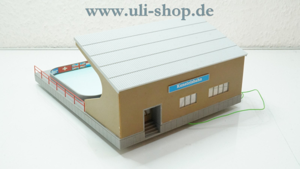 Faller H0 382 Modellhaus Kunsteisbahn mit Motor voll funktionsfähig wenig bespielt