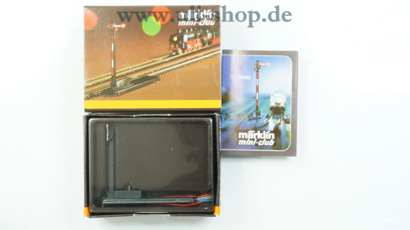 Märklin Z 8940 Signal Galeriebild - zum Vergrößern bitte auf das Bild klicken