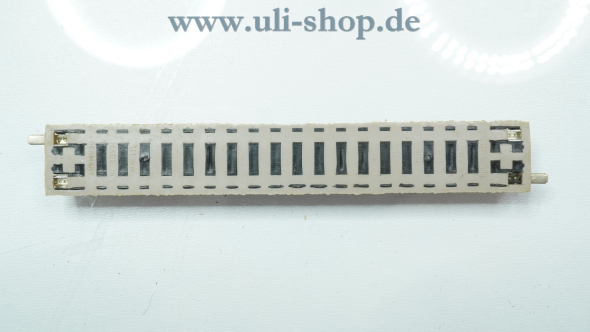 Preview: Fleischmann N 9101 Gleismaterial piccolo Gleis gerade 1/1 L: 111 mm wenig gebraucht