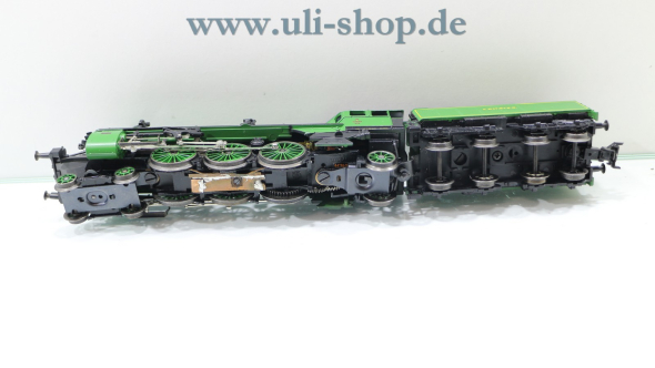Märklin H0 33182 Dampflok Gleichstrom analog Bild 4