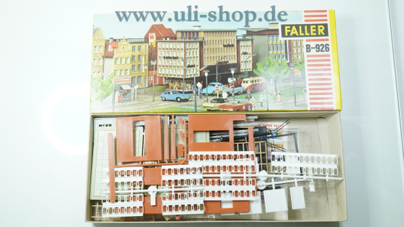 Faller H0 B-926 Modellhaus Galeriebild - zum Vergrößern bitte auf das Bild klicken