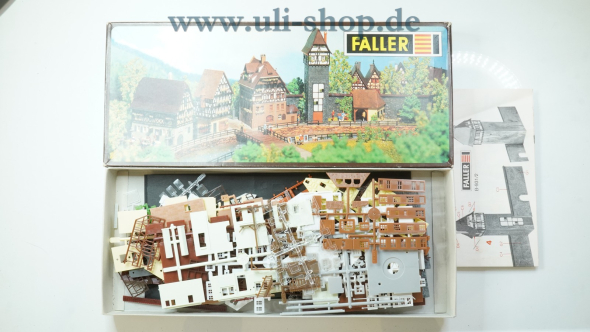 Faller H0 B-931 Modellhaus Galeriebild - zum Vergrößern bitte auf das Bild klicken