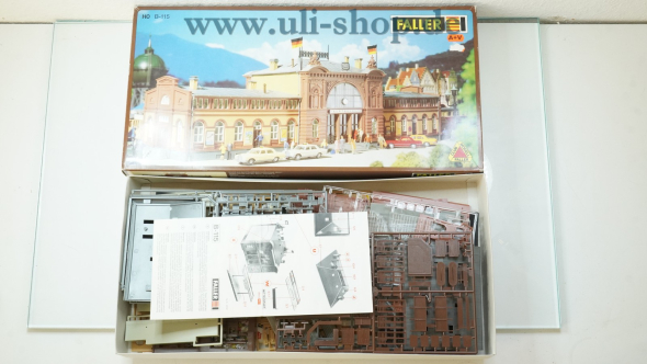 Faller H0 B-115 Modellhaus Galeriebild - zum Vergrößern bitte auf das Bild klicken