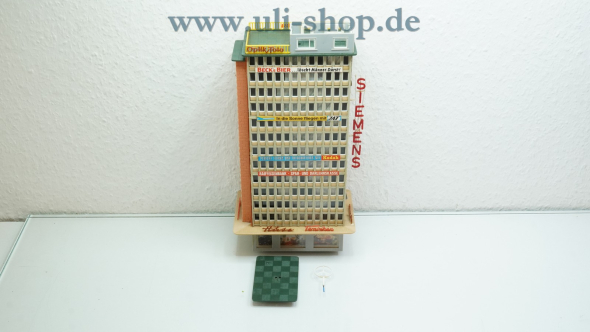 Faller H0 B-905 Modellhaus Galeriebild - zum Vergrößern bitte auf das Bild klicken