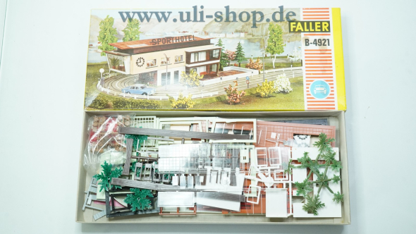 Faller AMS H0 B-4921 Modellhaus Galeriebild - zum Vergrößern bitte auf das Bild klicken