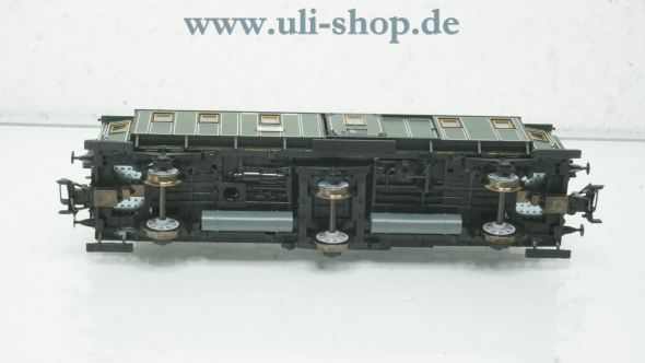 Preview: TRIX H0 23018 Personenwagen Gleichstrom Bild 4