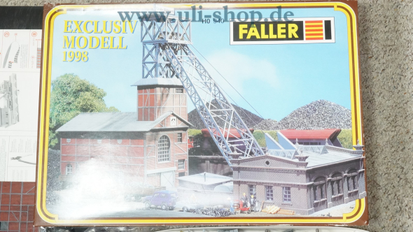 Faller H0 940 Modellhaus Galeriebild - zum Vergrößern bitte auf das Bild klicken