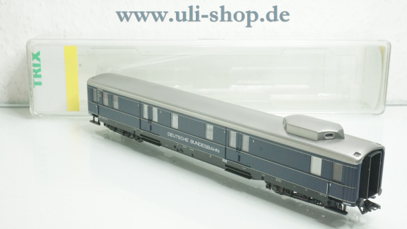 TRIX H0 23337 Personenwagen Wechselstrom Galeriebild - zum Vergrößern bitte auf das Bild klicken
