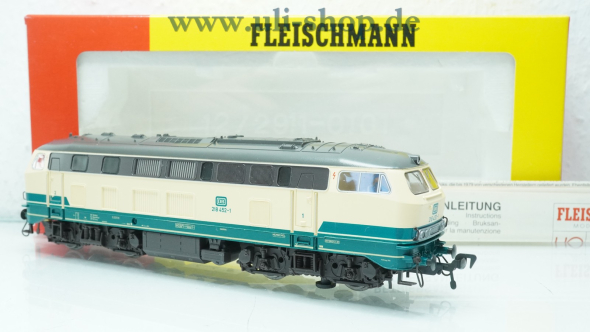 Fleischmann H0 4933 Diesellok Gleichstrom analog Galeriebild - zum Vergrößern bitte auf das Bild klicken