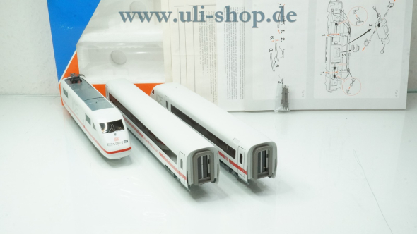 Roco H0 69071 Triebwagen Gleichstrom digital Galeriebild - zum Vergrößern bitte auf das Bild klicken