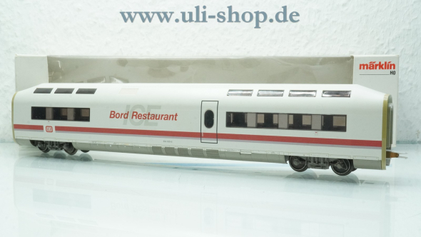 Märklin H0 4373 Personenwagen Wechselstrom analog Galeriebild - zum Vergrößern bitte auf das Bild klicken