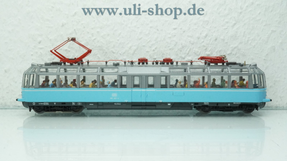 Preview: Roco H0 43930 Triebwagen Wechselstrom analog Bild 2