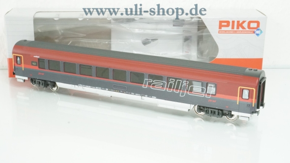 PIKO H0 57642 Personenwagen Gleichstrom Galeriebild - zum Vergrößern bitte auf das Bild klicken