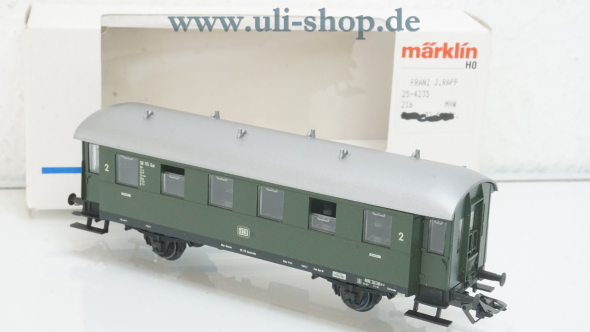 Märklin H0 4235 Personenwagen Wechselstrom Galeriebild - zum Vergrößern bitte auf das Bild klicken
