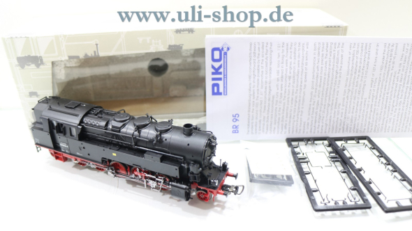 PIKO H0 50280 Dampflok Wechselstrom digital Galeriebild - zum Vergrößern bitte auf das Bild klicken