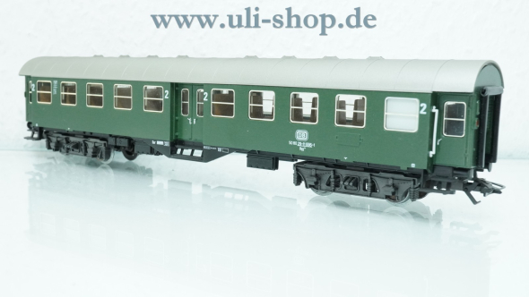Märklin H0 4132 Personenwagen Wechselstrom Galeriebild - zum Vergrößern bitte auf das Bild klicken