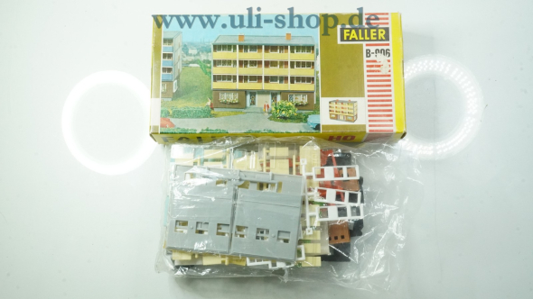 Faller H0 B-906 Modellhaus Galeriebild - zum Vergrößern bitte auf das Bild klicken