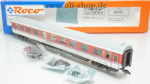 Roco H0 44790 Personenwagen Gleichstrom Galeriebild - zum Vergrößern bitte auf das Bild klicken