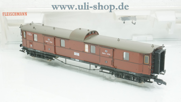 Fleischmann H0 5850 K Personenwagen Gleichstrom Galeriebild - zum Vergrößern bitte auf das Bild klicken