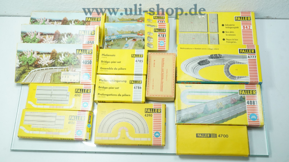 Faller AMS H0 Konvolut Galeriebild - zum Vergrößern bitte auf das Bild klicken