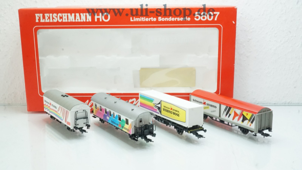 Fleischmann H0 5807 Personenwagen Gleichstrom Galeriebild - zum Vergrößern bitte auf das Bild klicken